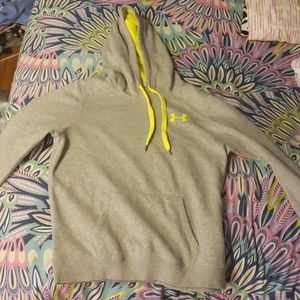 Underarmour Sweatshirt